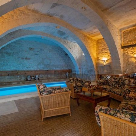 Vintage Farmhouse Qormi Buitenkant foto