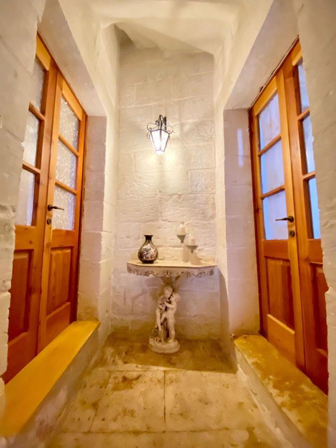 Vintage Farmhouse Qormi Buitenkant foto